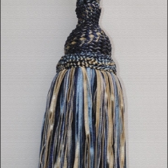 Декоративные кисти La Parisienne art 3842-1  col 8728