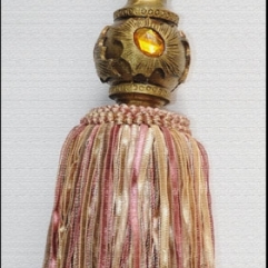 Декоративные кисти La Parisienne art 3846-1  col 9577