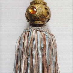 Декоративные кисти La Parisienne art 3846-1  col 9730