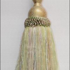 Декоративные кисти La Parisienne  art 3838-1  col 9595