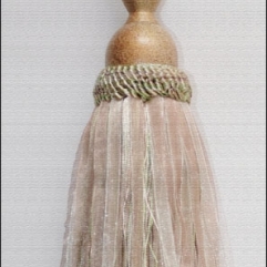 Декоративные кисти La Parisienne art 3838-1  col 9704