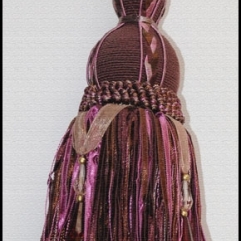 Декоративные кисти La Parisienne art 3832-1  col 9713